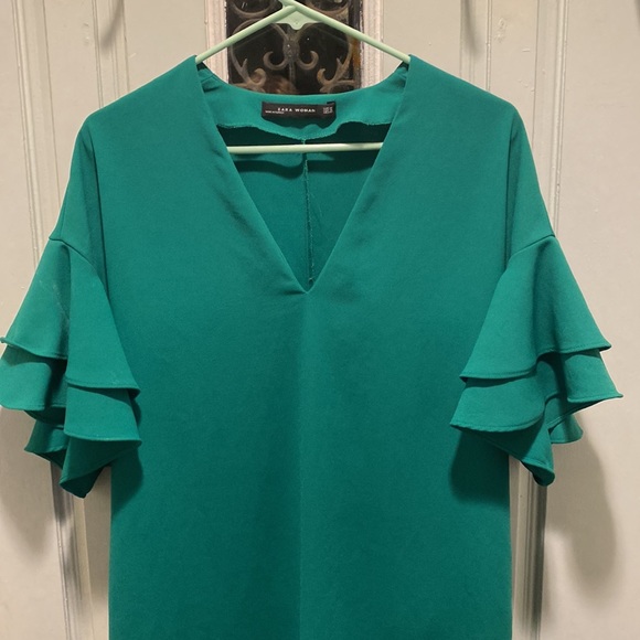 Green Zara  dress - Picture 2 of 3